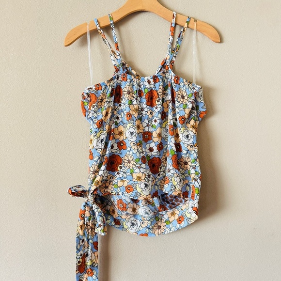 Crave Fame Floral Mix Print Faux Wrap Sleeveless Top Size M - Picture 8 of 9